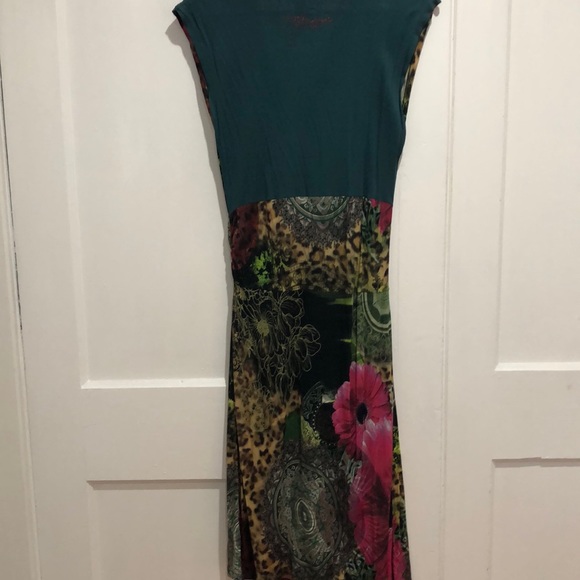 PRINTED DRESS💗💚 - Picture 4 of 5